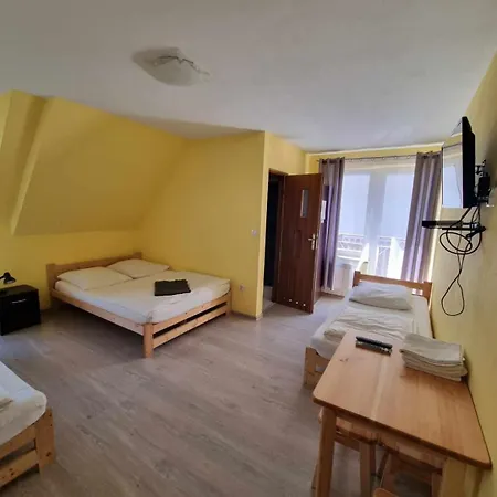 Gazda Πανσιόν