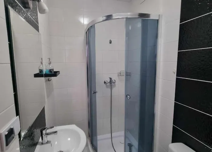 Gazda בית הארחה