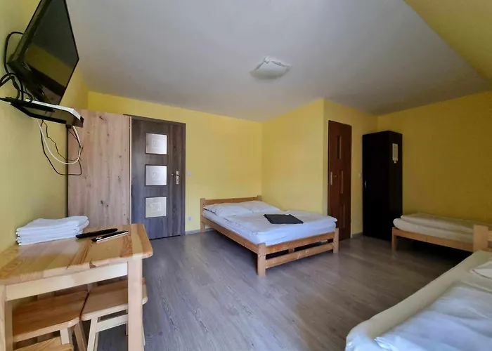 Gazda בית הארחה 3*