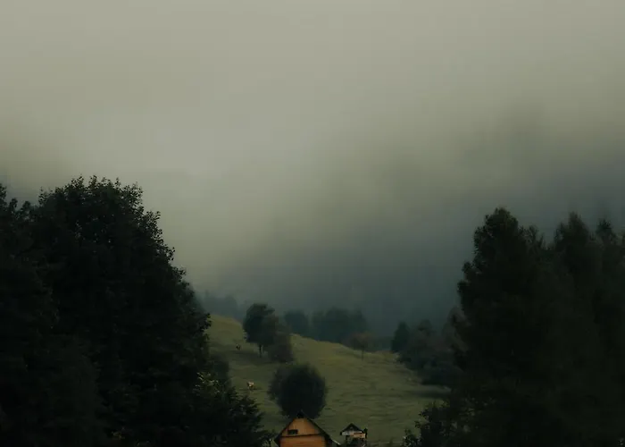 Gazda בית הארחה 3*