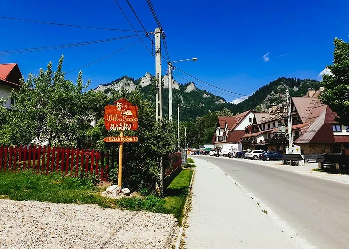 Gazda בית הארחה 3*